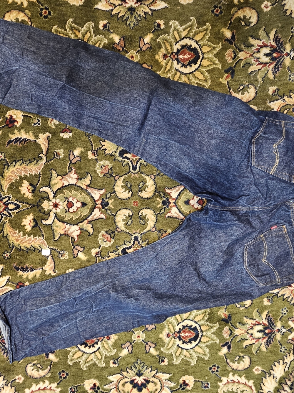 2 Pair Levis 44x36 Jeans - Picture 3 of 9